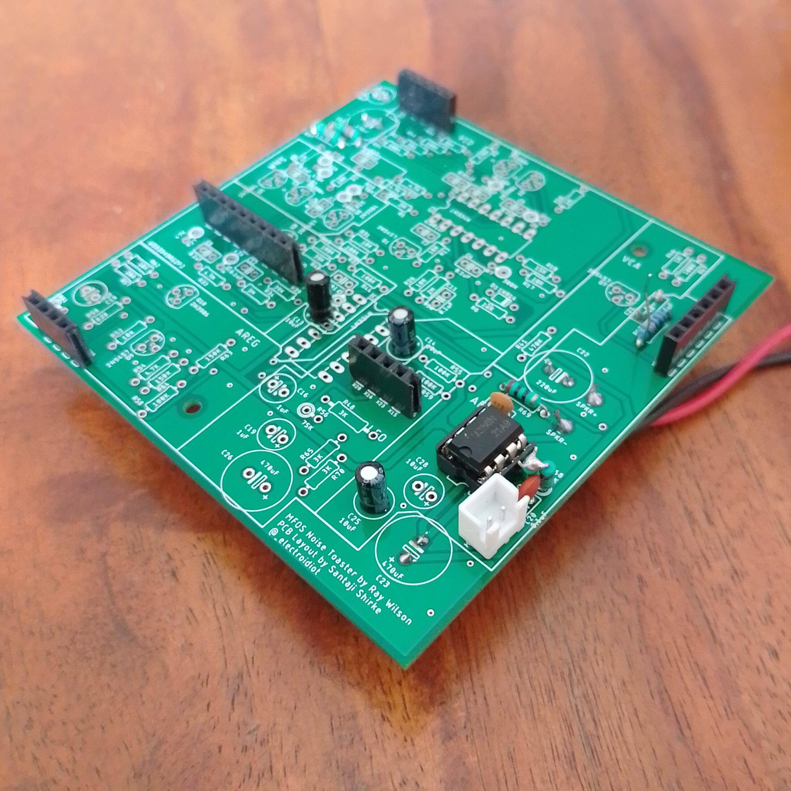 Noise Toaster Lo-Fi Synth Build and Analysis: Part 2 – Power Supply and Audio Power Amplifier